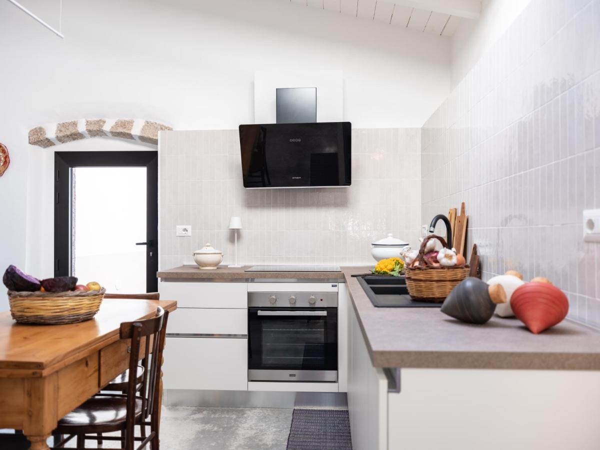 Sedilo Binzas Betzas Agriturismo מראה חיצוני תמונה