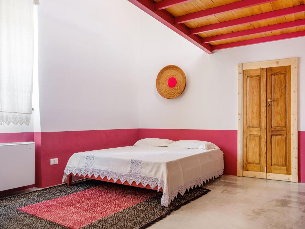 Sedilo Binzas Betzas Agriturismo מראה חיצוני תמונה