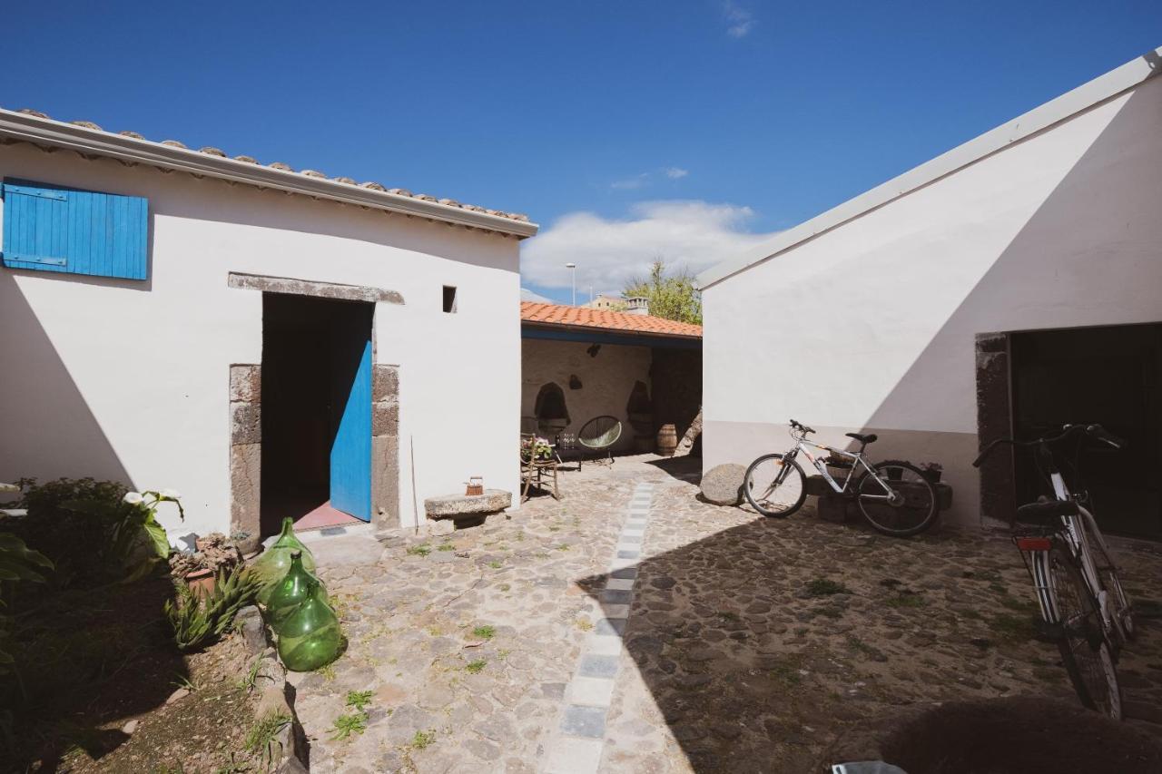 Sedilo Binzas Betzas Agriturismo מראה חיצוני תמונה